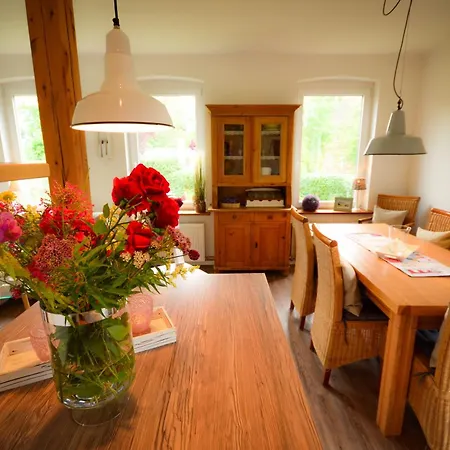 بيت للعطل In Mit Kleinem Garten Lutterbek